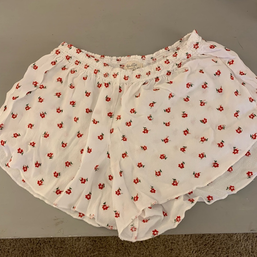 Brandy Melville shorts